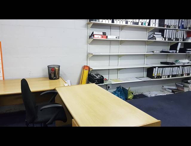 668M² FACTORY TO LET IN BLACKHEATH INDUSTRIAL
